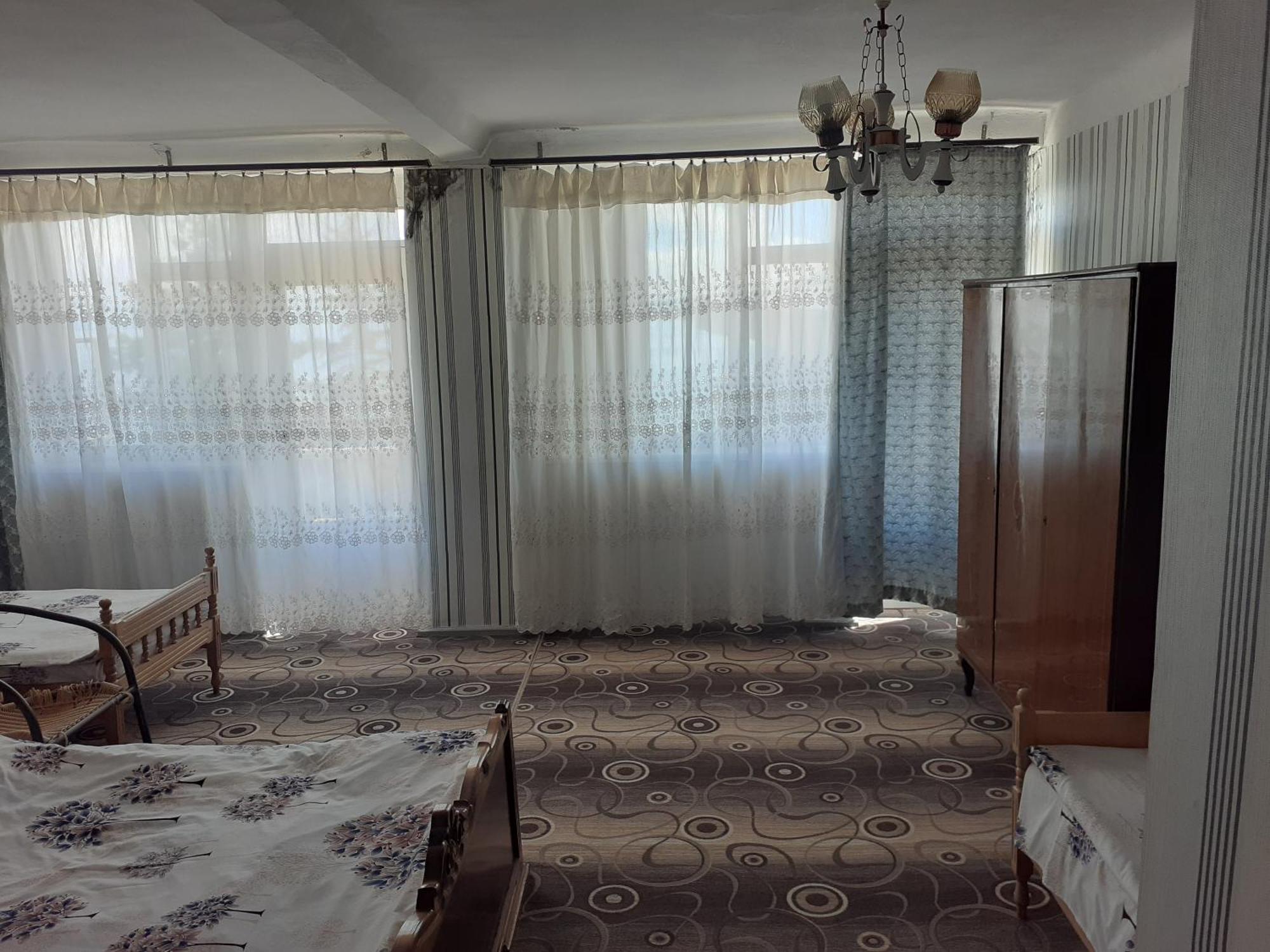 Sevan Writers House Oda fotoğraf